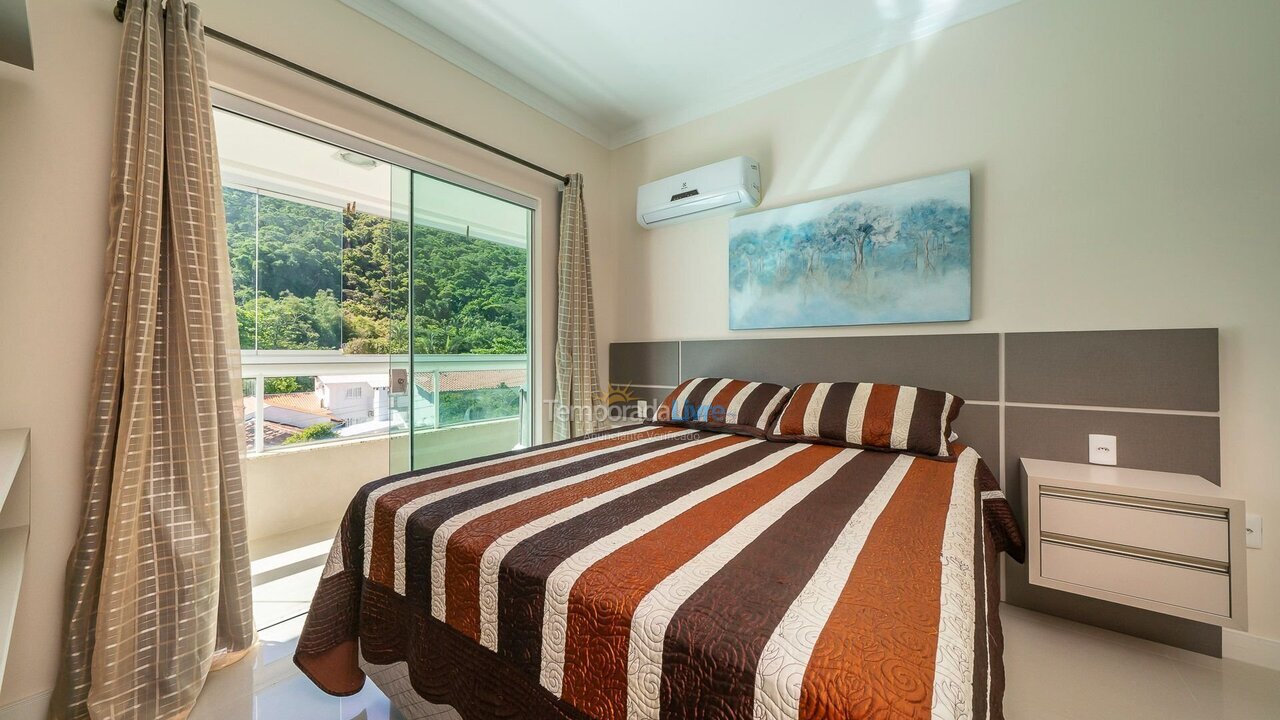 Granja para alquiler de vacaciones em Bombinhas (Praia de Bombas)