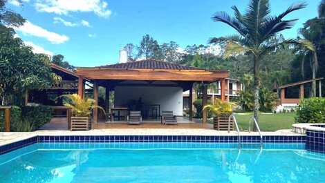 Hermosa finca en São Lourenço da Serra con Wi-Fi