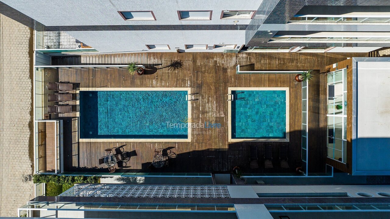 Apartment for vacation rental in Bombinhas (Mariscal)