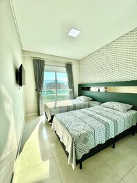 062 - Apartamento em Bombas, muito conforto e espaço.