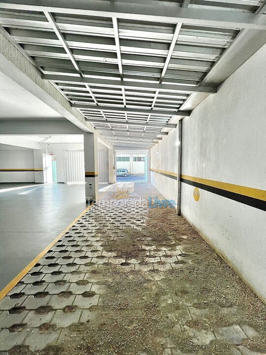 Apartamento para aluguel de temporada em Bombinhas (Praia de Bombas)