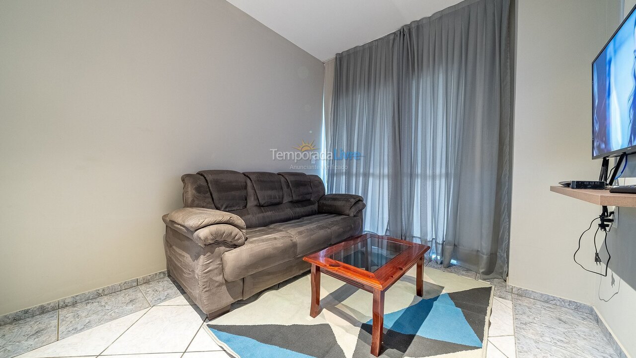 Apartamento para aluguel de temporada em Bombinhas (Canto Grande)