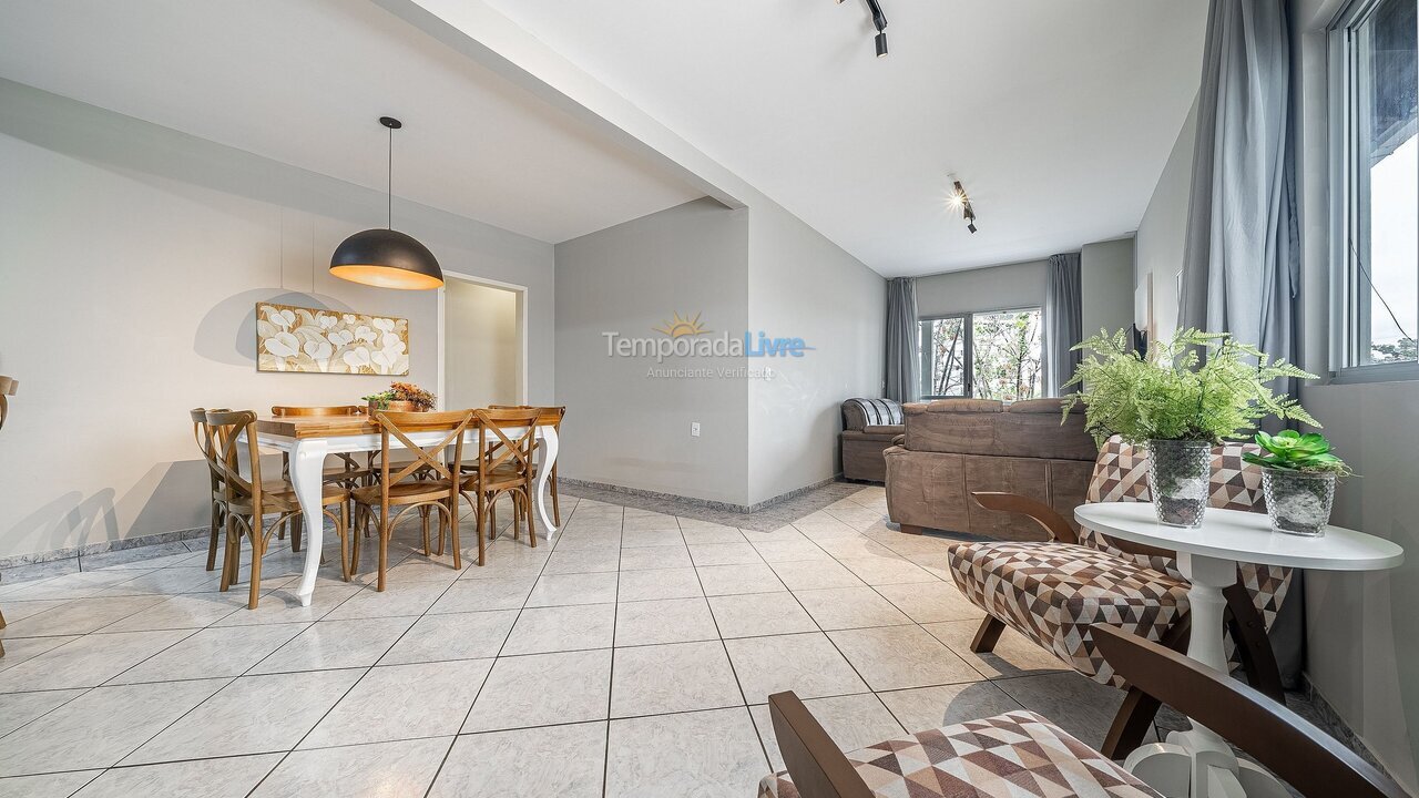 Apartamento para aluguel de temporada em Bombinhas (Canto Grande)