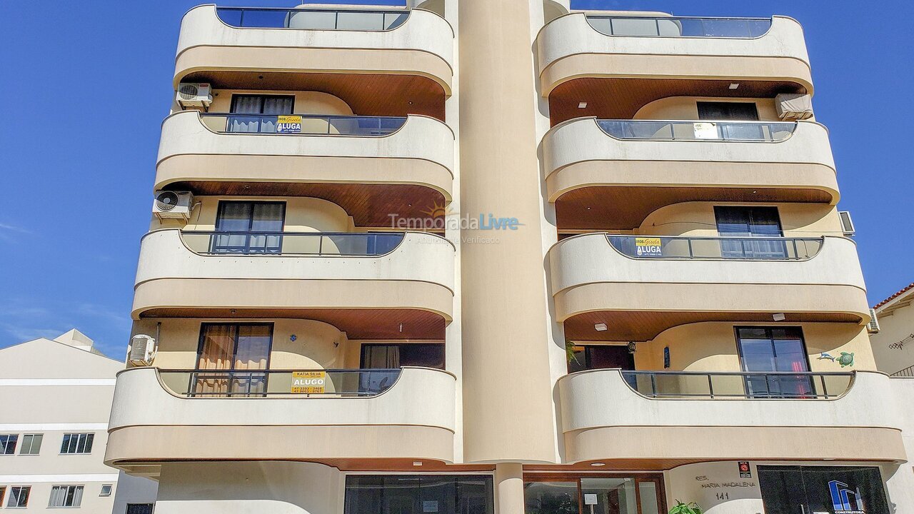 Apartment for vacation rental in Bombinhas (Praia de Bombas)