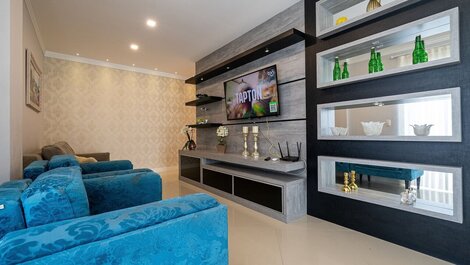 323 - Penthouse with 03 bedrooms and Jacuzzi, just 100m from...