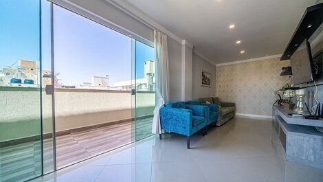 323 - Penthouse with 03 bedrooms and Jacuzzi, just 100m from...