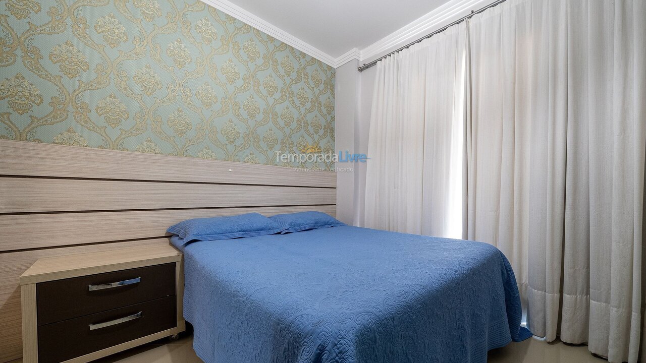 Apartment for vacation rental in Bombinhas (Praia de Bombas)