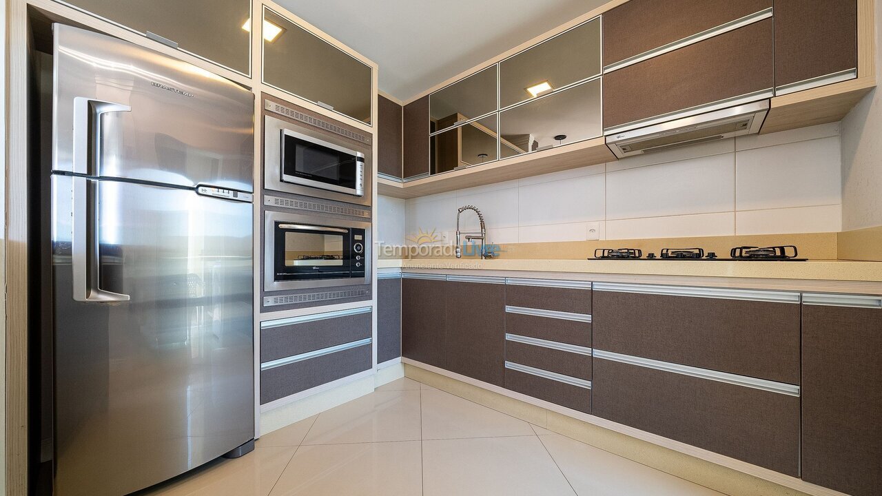 Apartment for vacation rental in Bombinhas (Praia de Bombas)