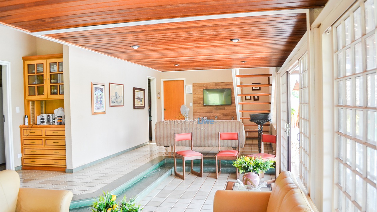 Casa para alquiler de vacaciones em Olímpia (Thermas Dos Laranjais)