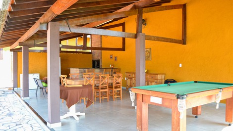 Fazenda Brinsini a 1 km de los parques, gran espacio !!