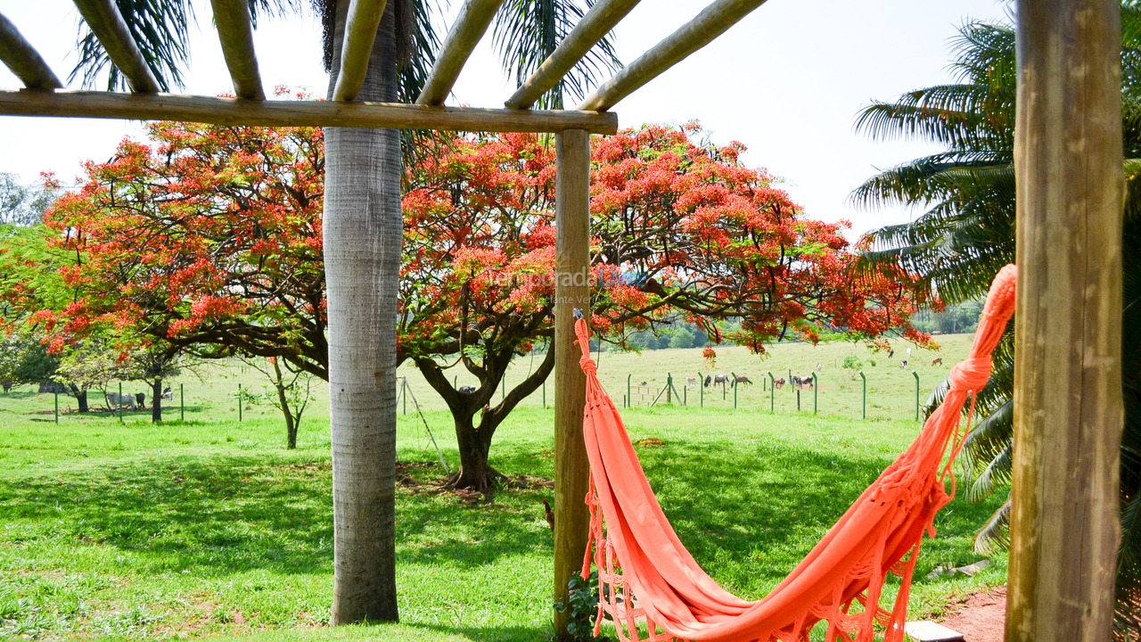 Casa para alquiler de vacaciones em Olímpia (Thermas Dos Laranjais)