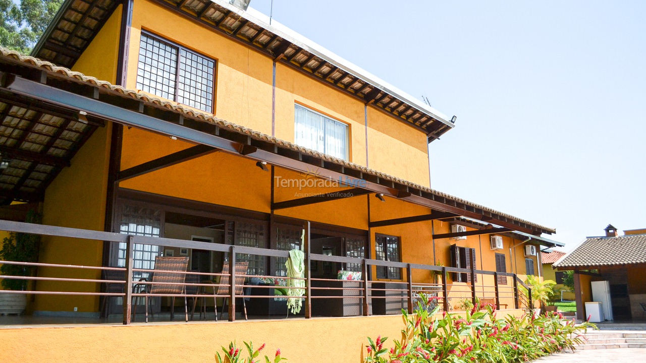 Casa para alquiler de vacaciones em Olímpia (Thermas Dos Laranjais)