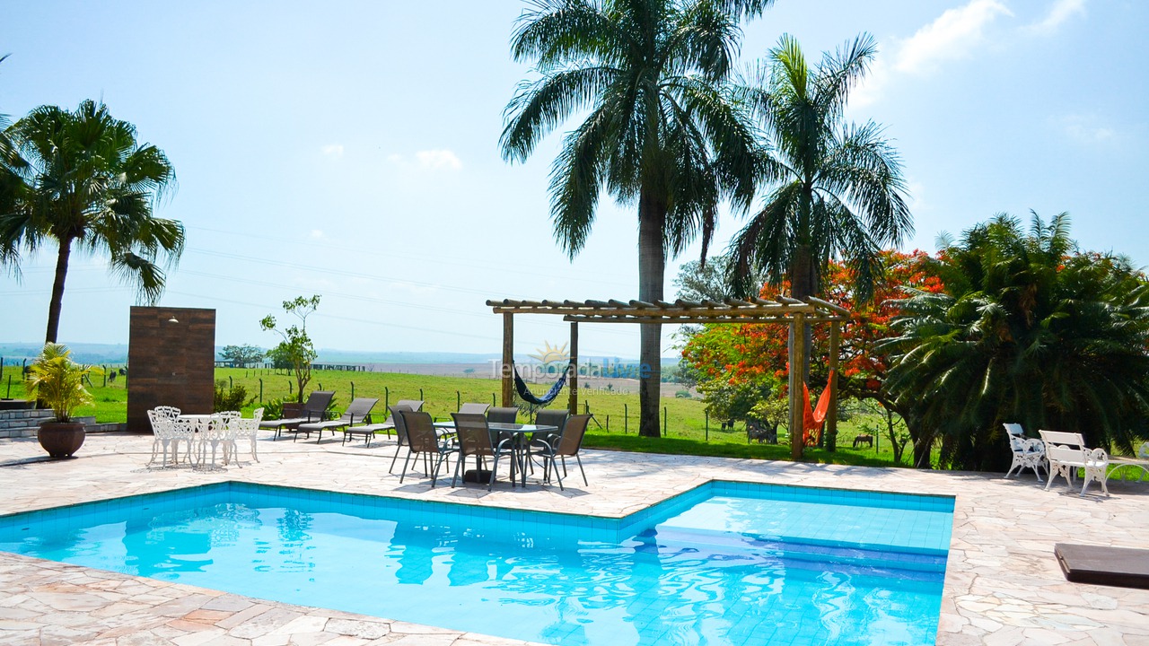 Casa para alquiler de vacaciones em Olímpia (Thermas Dos Laranjais)