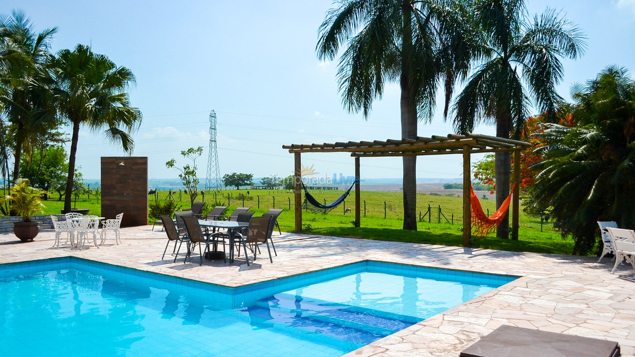 Casa para alquiler de vacaciones em Olímpia (Thermas Dos Laranjais)