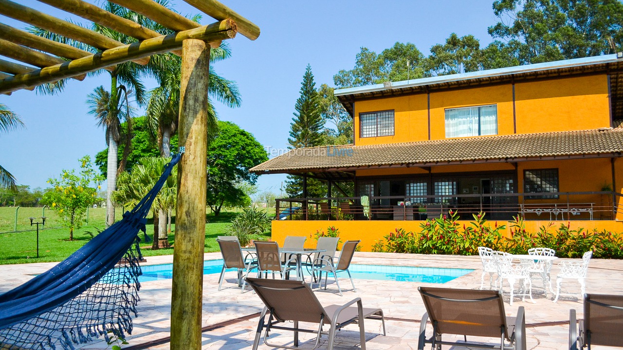 Casa para alquiler de vacaciones em Olímpia (Thermas Dos Laranjais)