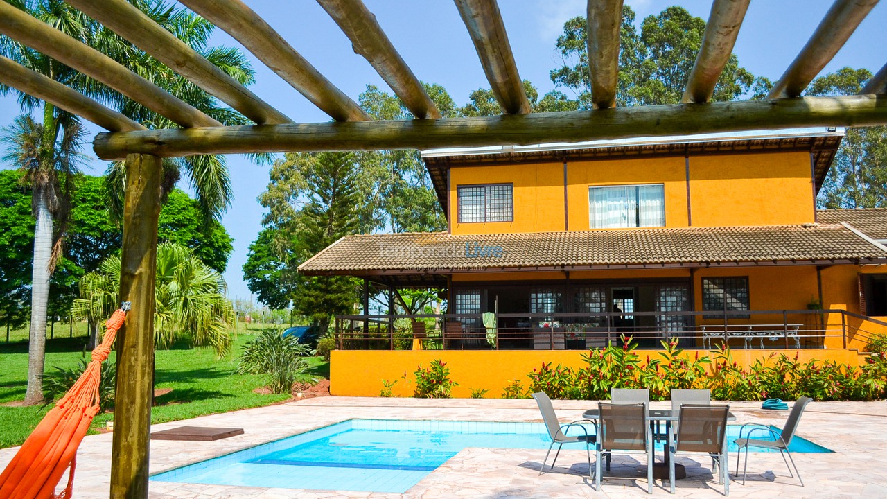 Casa para alquiler de vacaciones em Olímpia (Thermas Dos Laranjais)