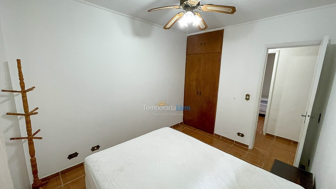 Apartment for vacation rental in Guarujá (Enseada)