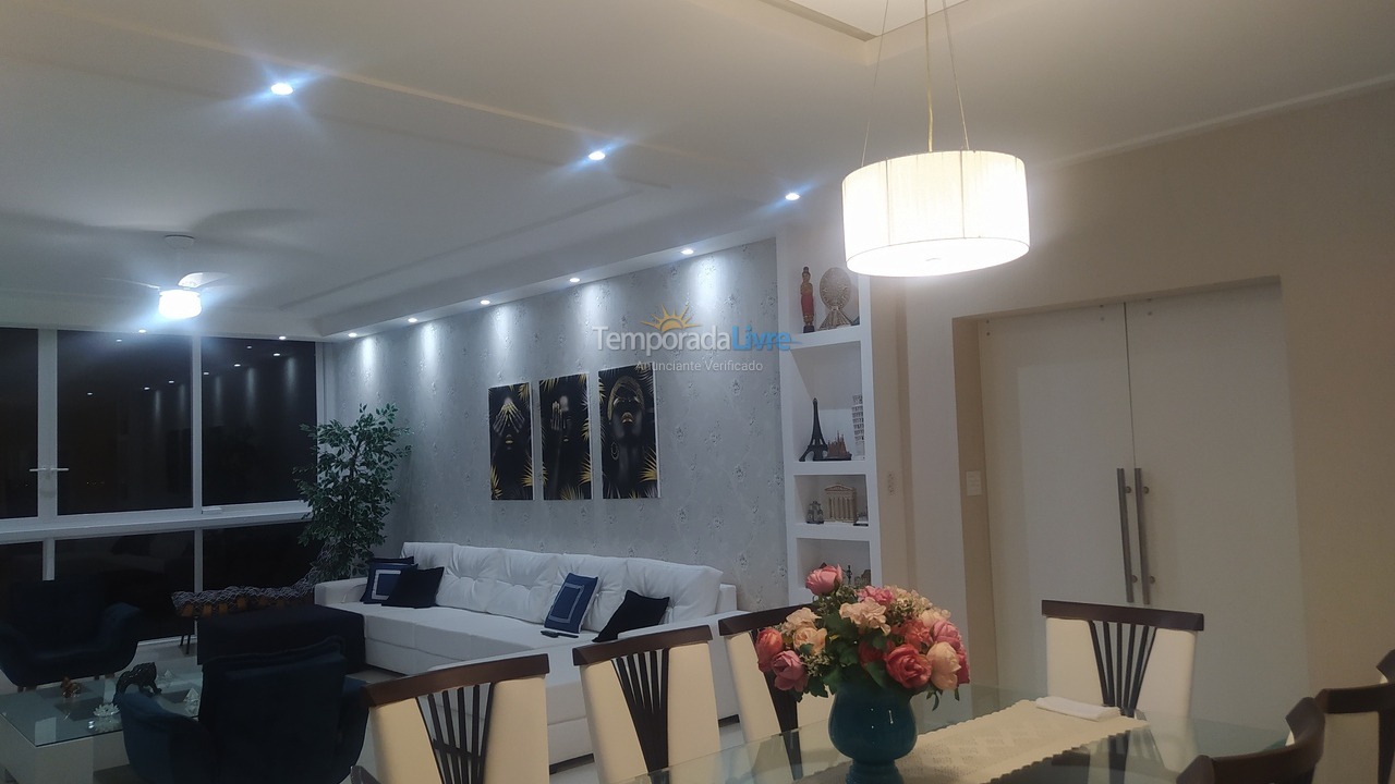 Apartment for vacation rental in Guarujá (Pitangueiras)