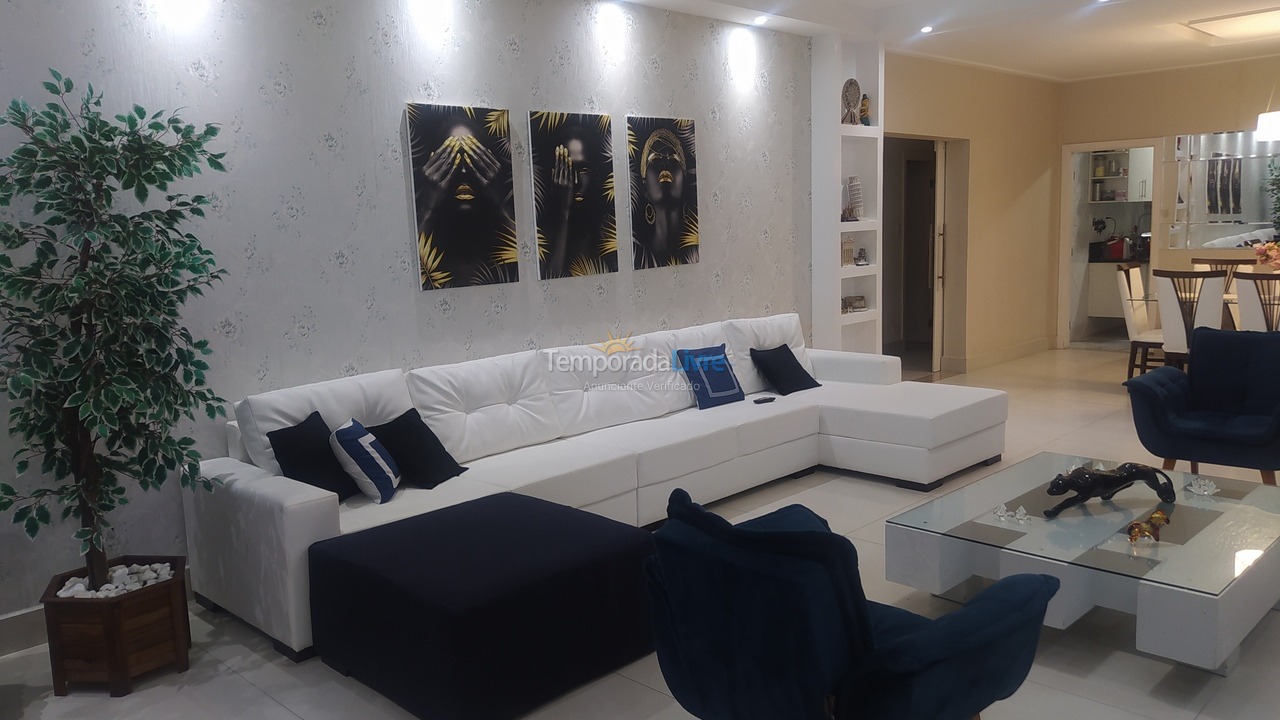 Apartment for vacation rental in Guarujá (Pitangueiras)