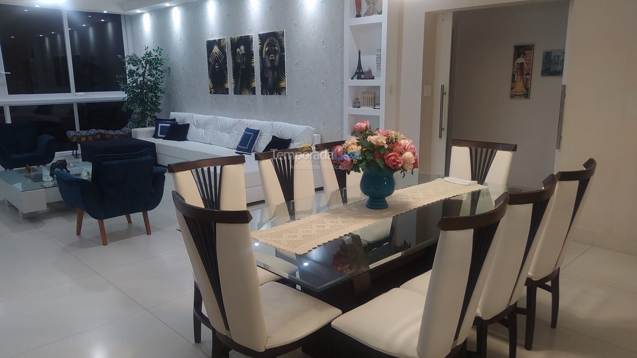 Apartment for vacation rental in Guarujá (Pitangueiras)