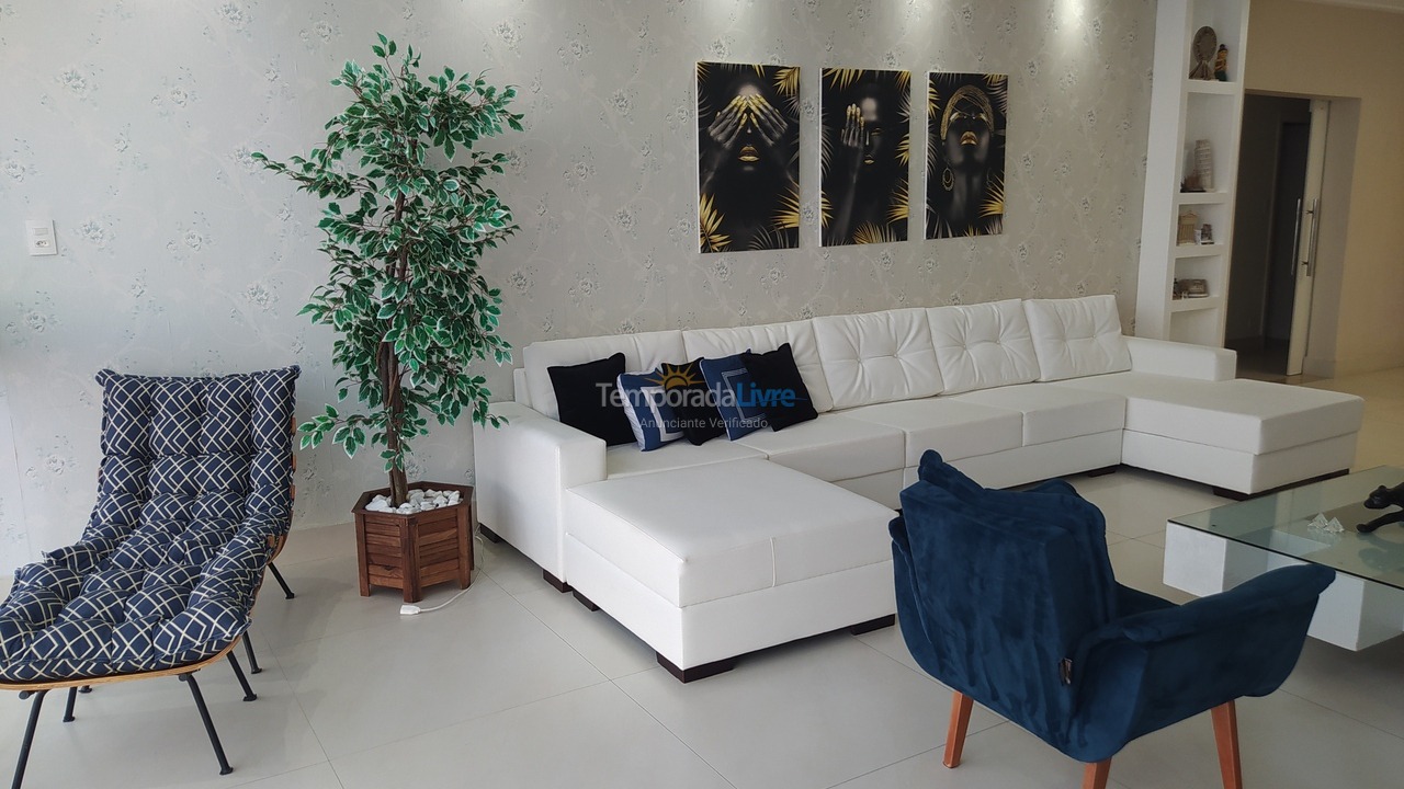 Apartment for vacation rental in Guarujá (Pitangueiras)