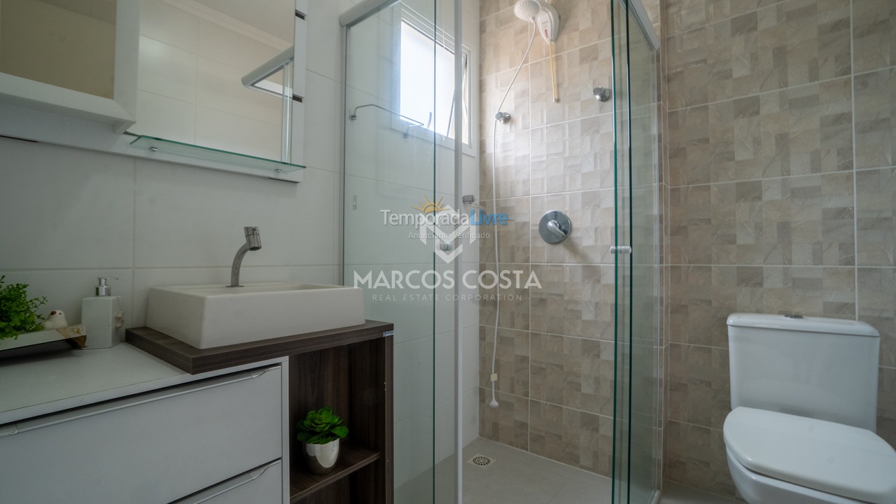 Apartamento para alquiler de vacaciones em Bombinhas (Praia de Bombas)