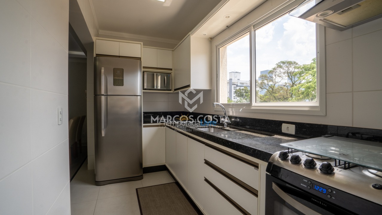 Apartamento para alquiler de vacaciones em Bombinhas (Praia de Bombas)