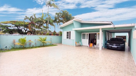 Casa para alugar em Pontal do Paraná - Praia de Leste