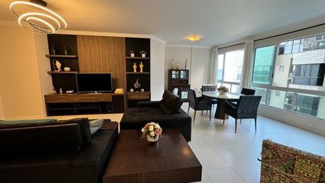 3 SUITES 1, SIDE VIEW OF THE SEA, IN THE HEART OF HALF BEACH