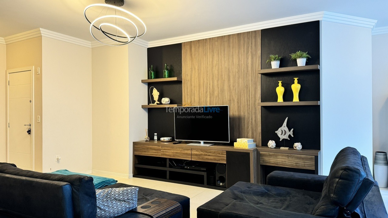 Apartment for vacation rental in Itapema (Meia Praia)