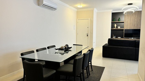 3 SUITES 1, SIDE VIEW OF THE SEA, IN THE HEART OF HALF BEACH