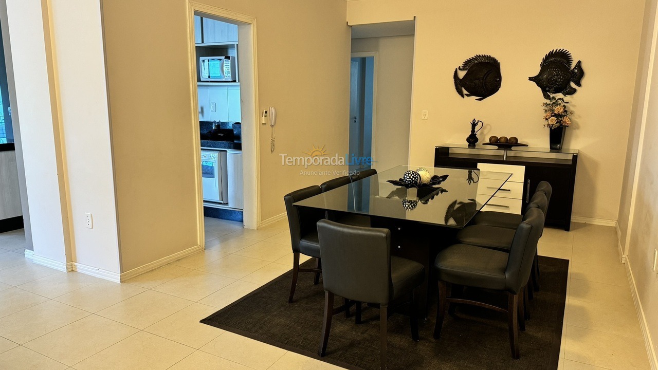 Apartment for vacation rental in Itapema (Meia Praia)