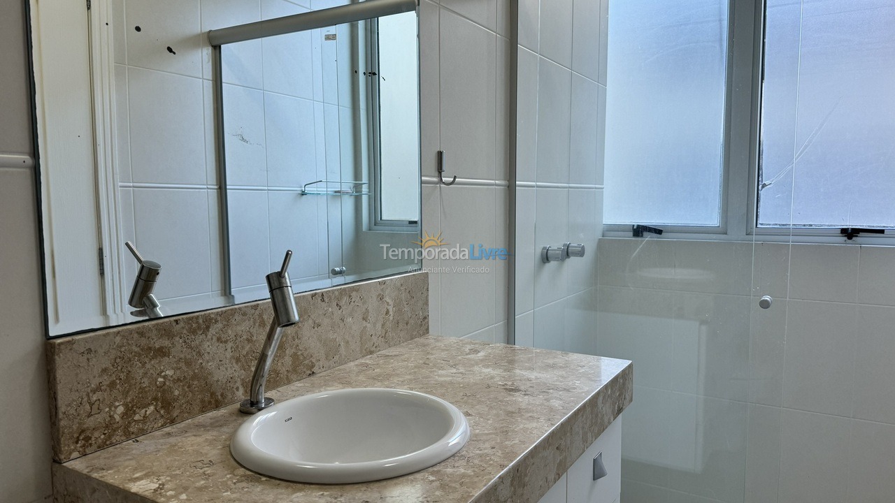 Apartment for vacation rental in Itapema (Meia Praia)