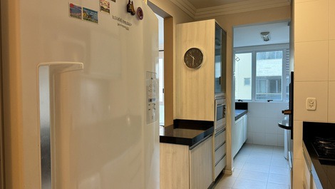 3 SUITES 1, SIDE VIEW OF THE SEA, IN THE HEART OF HALF BEACH