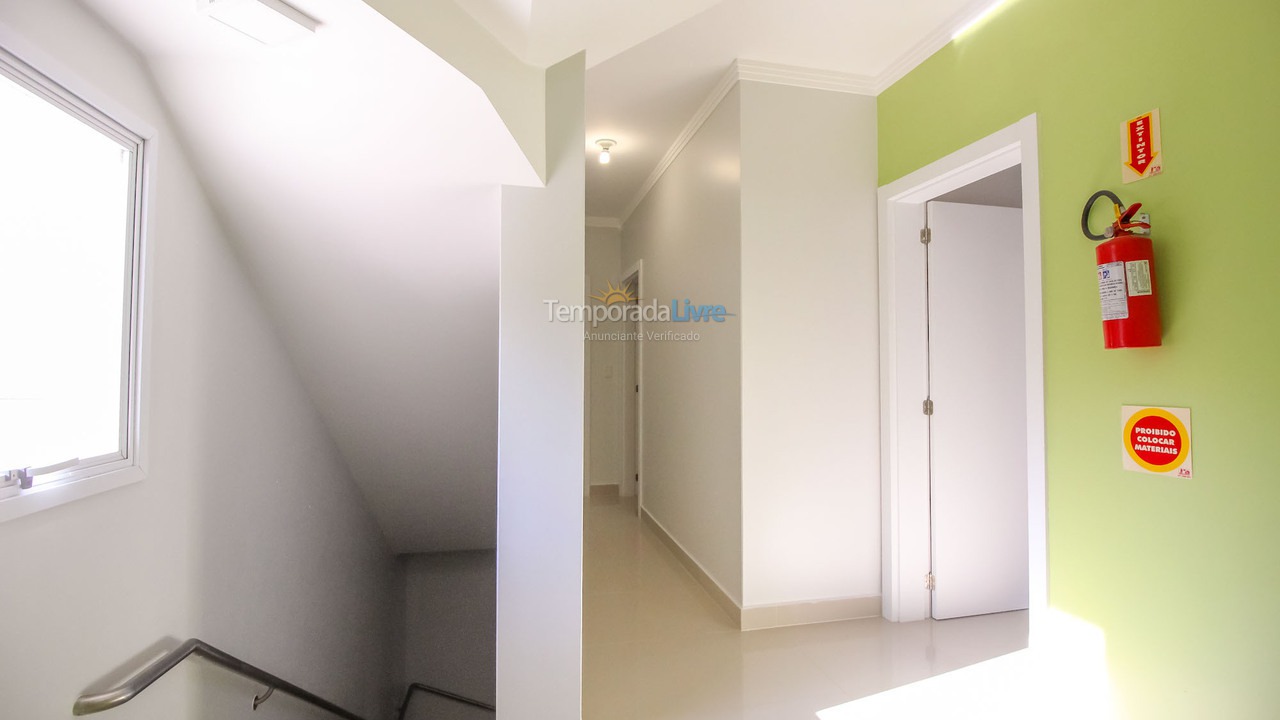 House for vacation rental in Bombinhas (Praia de Quatro Ilhas)
