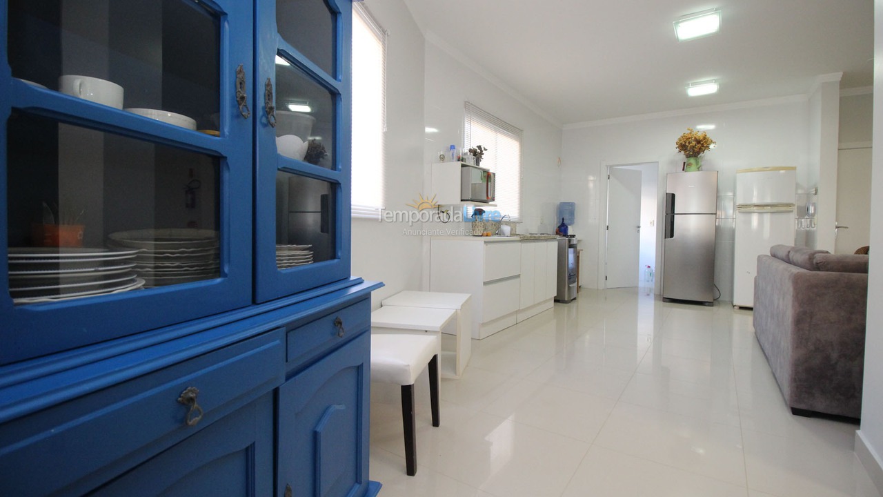 House for vacation rental in Bombinhas (Praia de Quatro Ilhas)