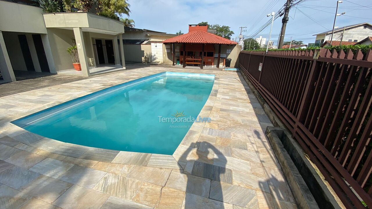 Apartment for vacation rental in Caraguatatuba (Martim de Sá)