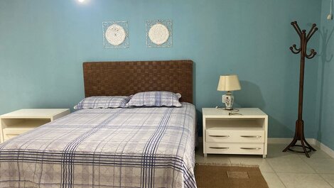 CASA SOL E MAR PÉ NA AREIA - BALNEÁRIO PEREQUÊ EM PORTO BELO