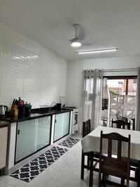 50 mts Prainha- 4 guests- 1 bedroom/1 living room- 1 bathroom- 1 car