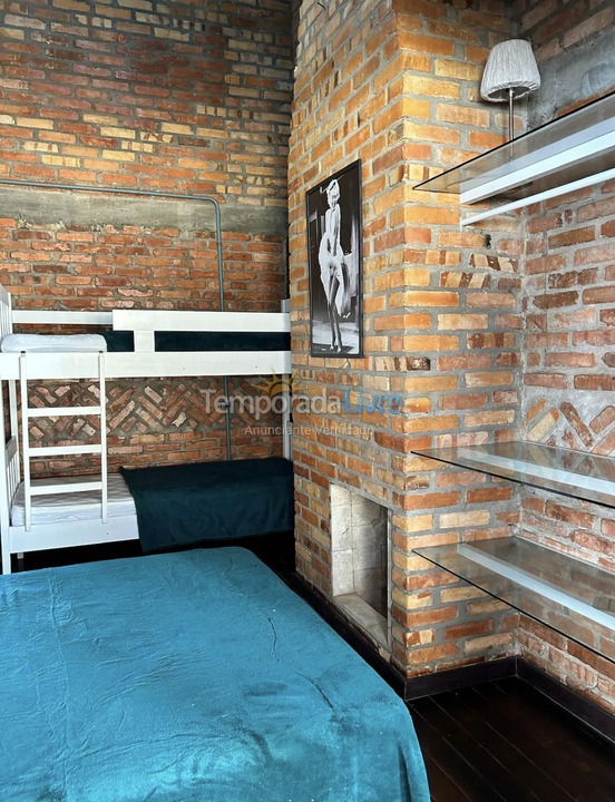 Casa para aluguel de temporada em São Francisco do Sul (Prainha)