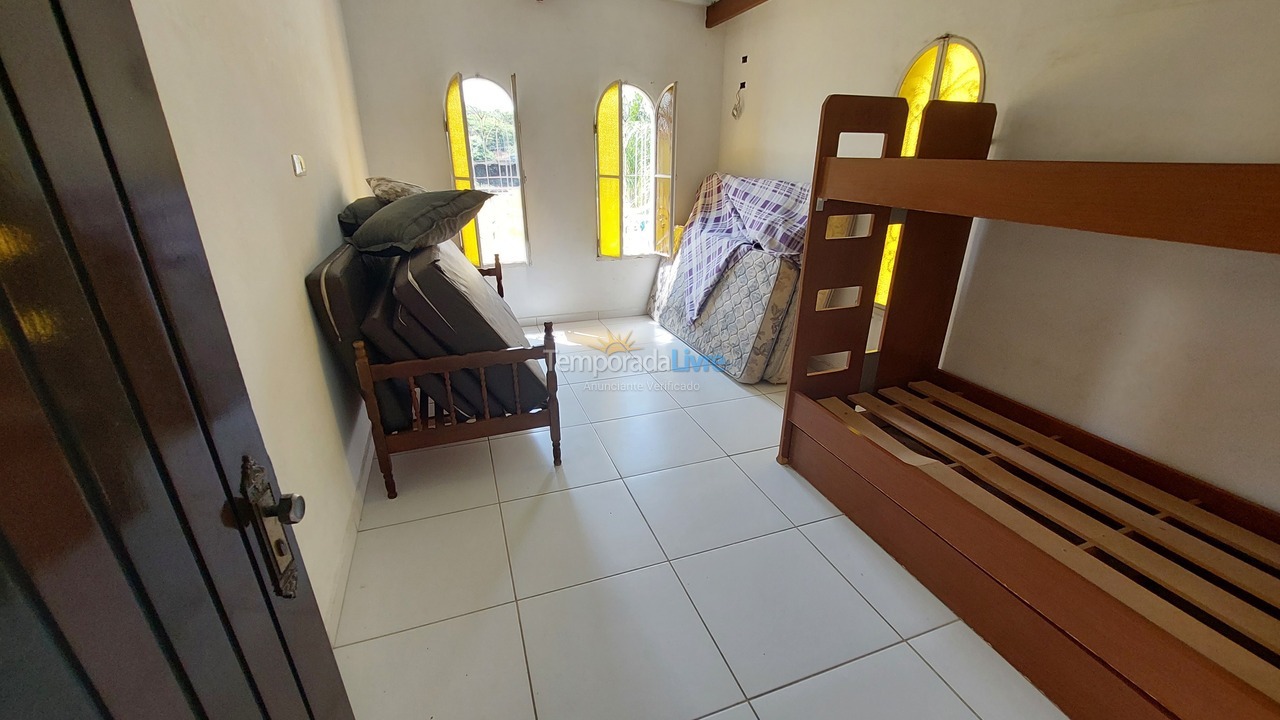 Casa para alquiler de vacaciones em Itanhaém (Balneário Gaivotas)