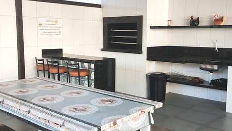 🏡Casa com Piscina com 3 dorm sendo 1 suíte em Canasvieiras 🌅🏖️