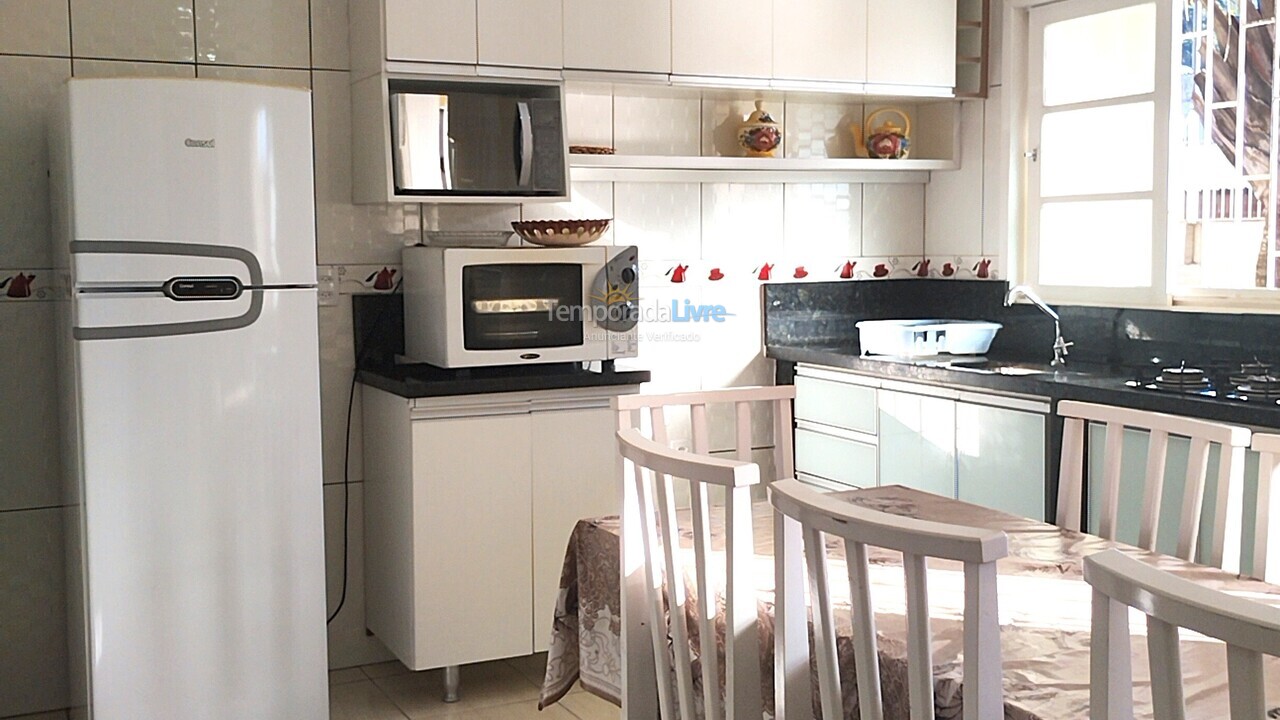 Casa para aluguel de temporada em Florianopolis (Canasvieiras)