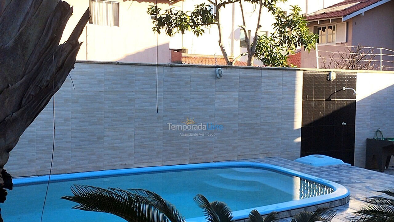 Casa para aluguel de temporada em Florianopolis (Canasvieiras)