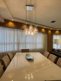 En el corazón de la ciudad, apartamento de 3 habitaciones.