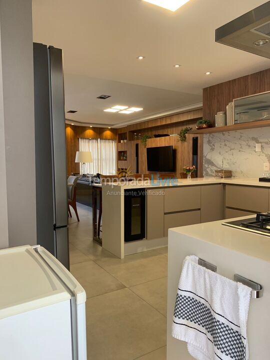 Apartamento para alquiler de vacaciones em Balneário Camboriú (Barra Sul)