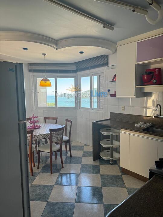 Apartment for vacation rental in Balneário Camboriú (Praia Central)