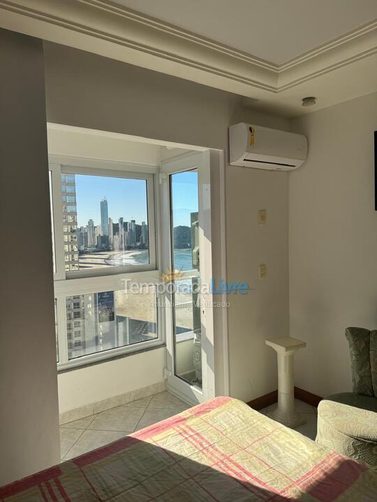 Apartment for vacation rental in Balneário Camboriú (Praia Central)