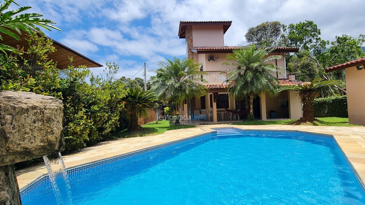 Casa para alquiler de vacaciones em Ubatuba (Praia Prumirim)