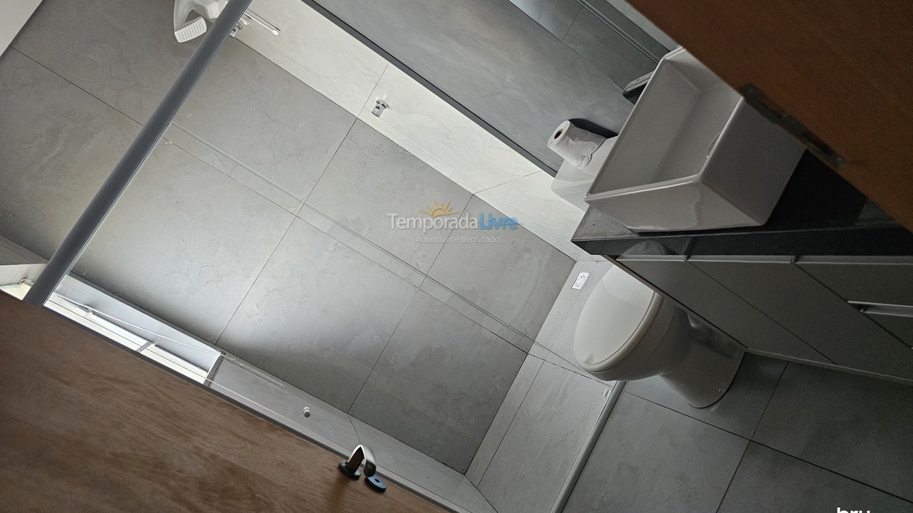 Casa para aluguel de temporada em Arandu (Riviera de Sta Cristina Represa Jurumirim)